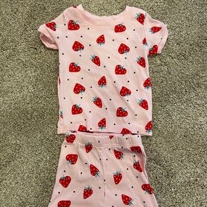 Old Navy Size 18-24 Months Strawberry Pajama Set